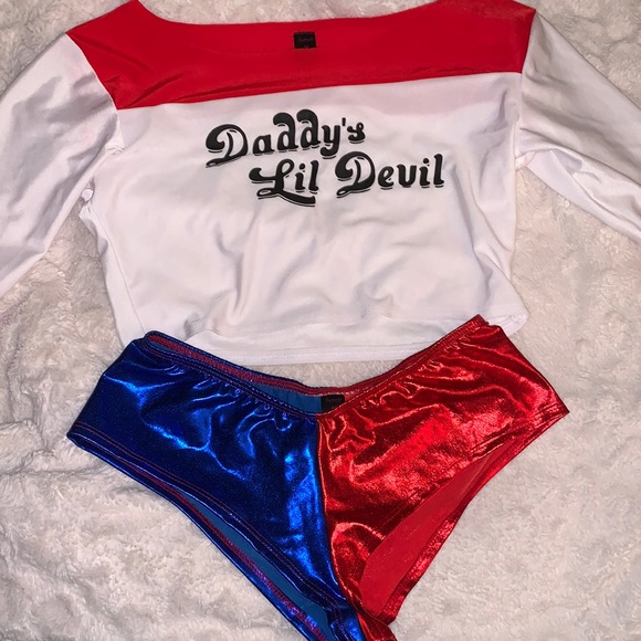 Harley Quinn costume - Picture 4 of 12